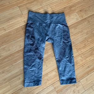 Lorna Jane seamless athletic leggings